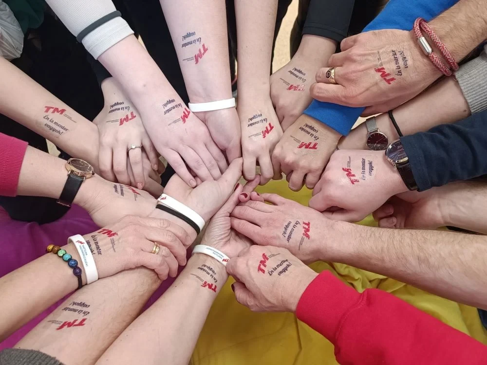 tanitsunk-magyarorszagert (1)_min