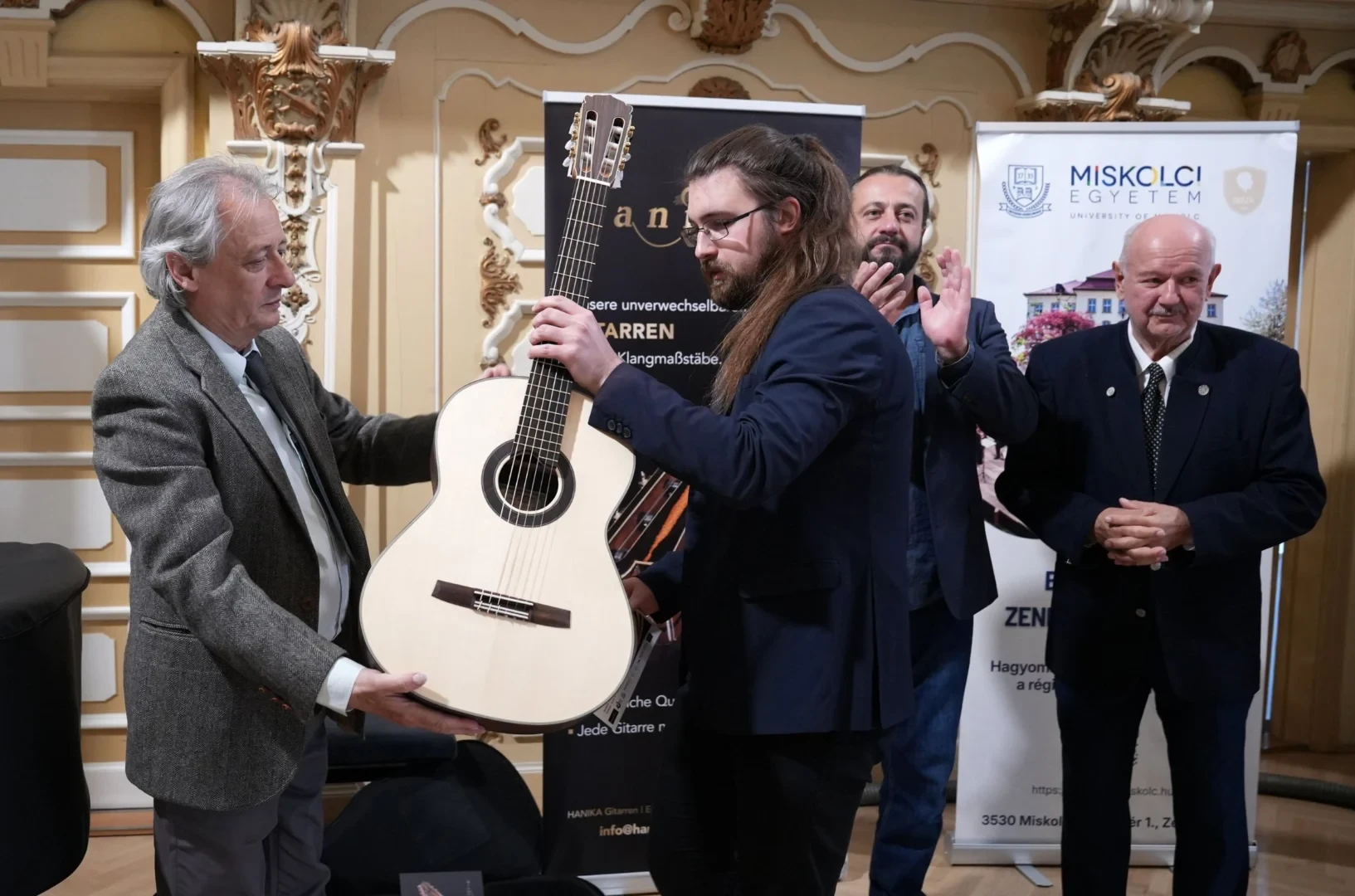 26-04-19_gitárverseny-tavaszi fesztivál (1)