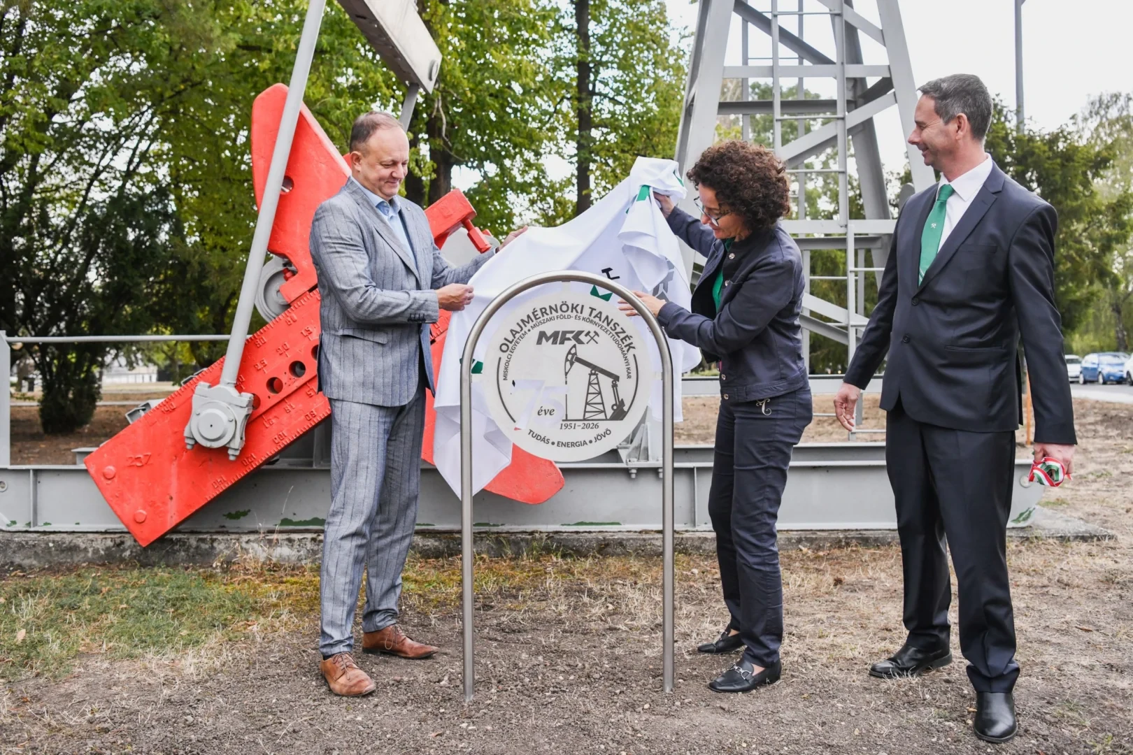 26-09-28_olajtanszek-jubileum3